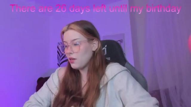 Image 6 of coralinekeyns Stream on Chaturbate on 13 months ago