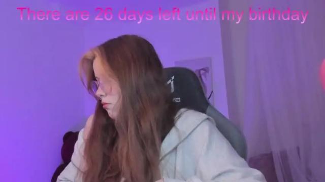 Image 7 of coralinekeyns Stream on Chaturbate on 13 months ago