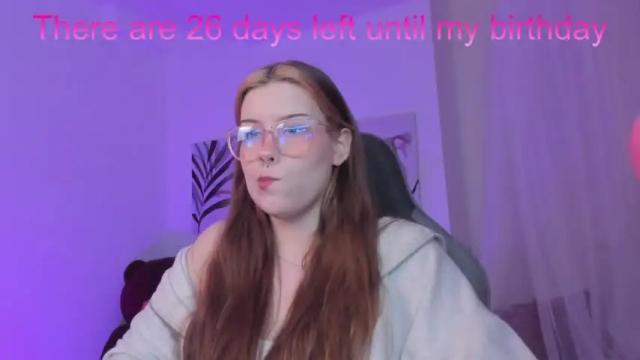 Image 8 of coralinekeyns Stream on Chaturbate on 13 months ago