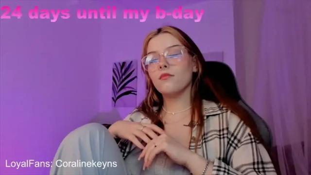 Image 3 of coralinekeyns Stream on Chaturbate on 13 months ago