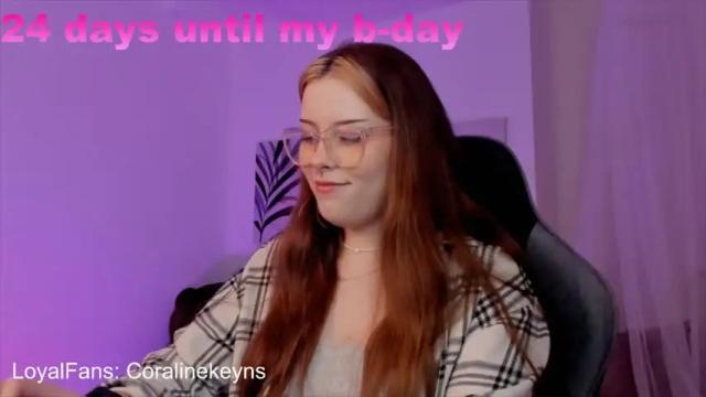 Image 6 of coralinekeyns Stream on Chaturbate on 13 months ago