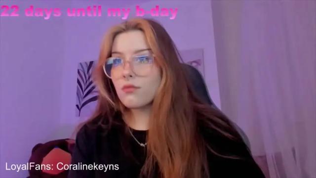 Image 10 of coralinekeyns Stream on Chaturbate on 13 months ago