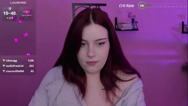 Image 2 of coralinekeyns Stream on Chaturbate on 1 month ago