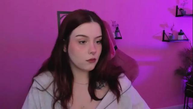 Image 3 of coralinekeyns Stream on Chaturbate on 20 days ago