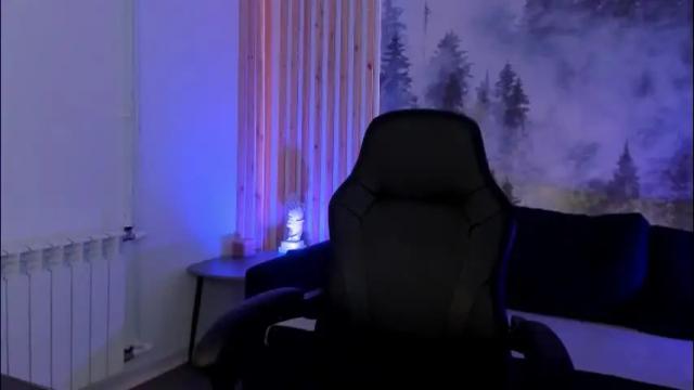 Image 7 of coralinekeyns Stream on Chaturbate on 1 month ago