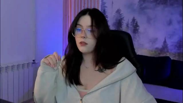 Thumbnail 3, coralinekeyns's Stream at Chaturbate, 1 month ago