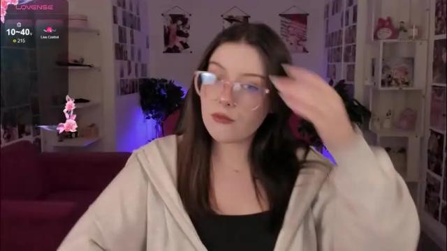 Thumbnail 2, coralinekeyns's Stream at Chaturbate, 1 month ago