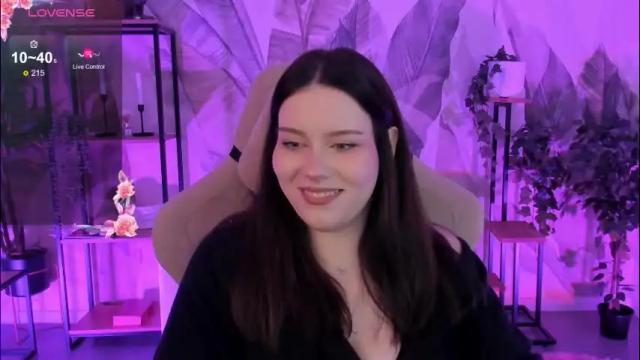 Thumbnail 3, coralinekeyns's Stream at Chaturbate, 1 month ago