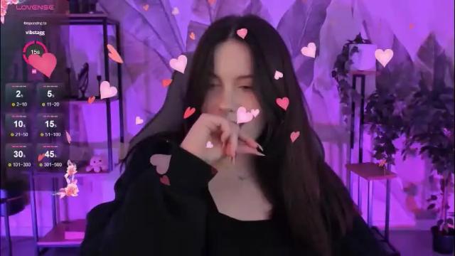 Image 11 of coralinekeyns Stream on Chaturbate on 1 month ago