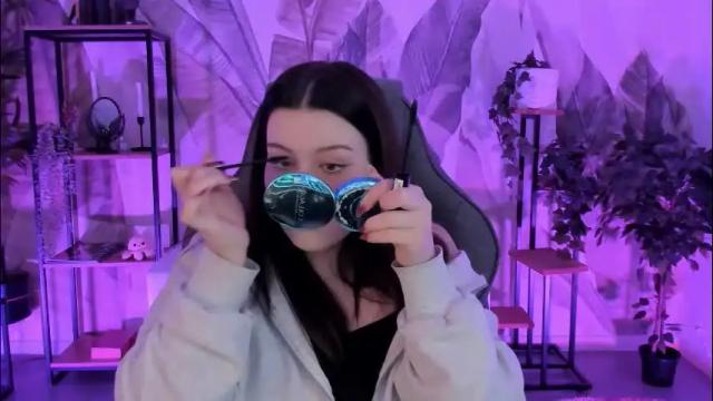 Thumbnail 1, coralinekeyns's Stream at Chaturbate, 28 days ago