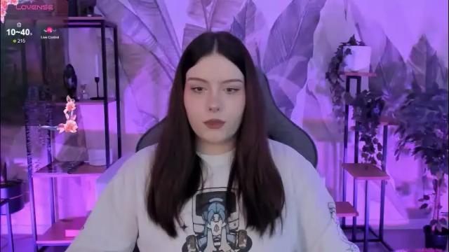 Image 11 of coralinekeyns Stream on Chaturbate on 7 days ago