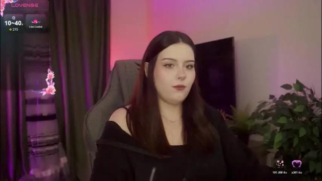 Thumbnail 1, coralinekeyns's Stream at Chaturbate, 10 hours ago