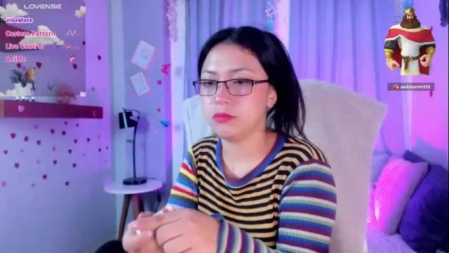 Image 2 of coralinericce_ Stream on Chaturbate on 12 days ago