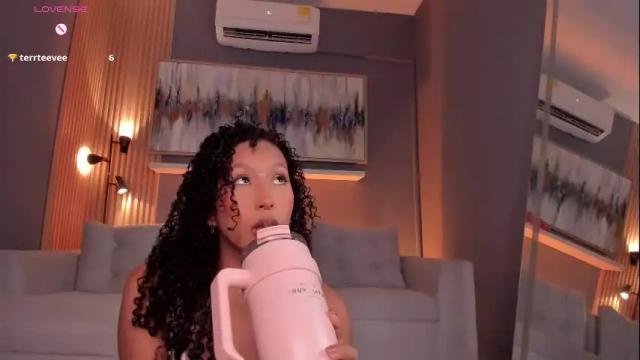 Thumbnail 3, corinnah's Stream at Chaturbate, 18 days ago