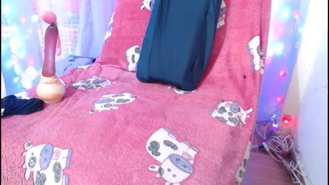 Image 12 of corinnahothotxxx Stream on Chaturbate on 1 month ago