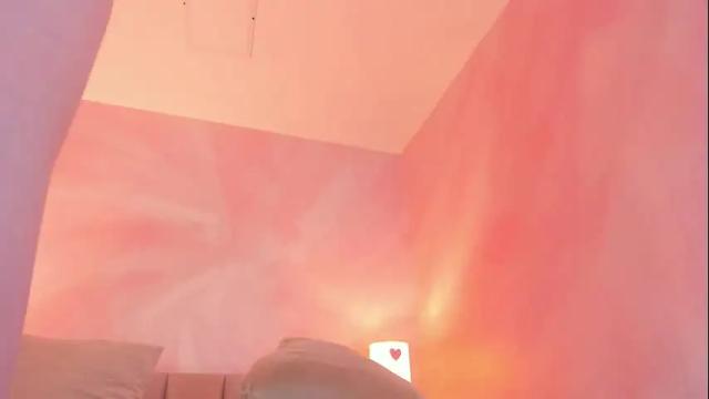 Image 12 of corinnemeyer Stream on Chaturbate on 2 months ago