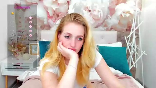 Image 8 of coryanders Stream on Chaturbate on 14 months ago