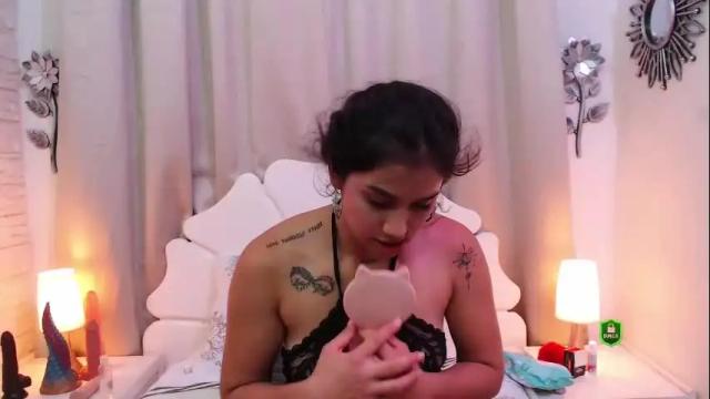 Image 11 of cosmiccandyx Stream on Chaturbate on 1 month ago