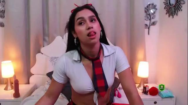 Image 4 of cosmiccandyx Stream on Chaturbate on 1 month ago