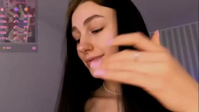Image 10 of cosmicfaye Stream on Chaturbate on 1 month ago