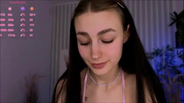 Image 11 of cosmicfaye Stream on Chaturbate on 7 days ago