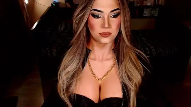 Image 2 of countess_cattaleya Stream on Chaturbate on 21 months ago
