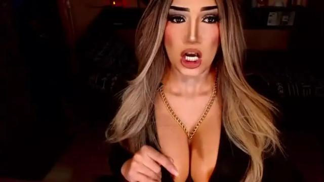 Image 3 of countess_cattaleya Stream on Chaturbate on 21 months ago