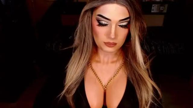 Image 11 of countess_cattaleya Stream on Chaturbate on 21 months ago