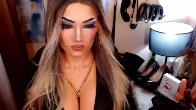 Image 10 of countess_cattaleya Stream on Chaturbate on 18 months ago