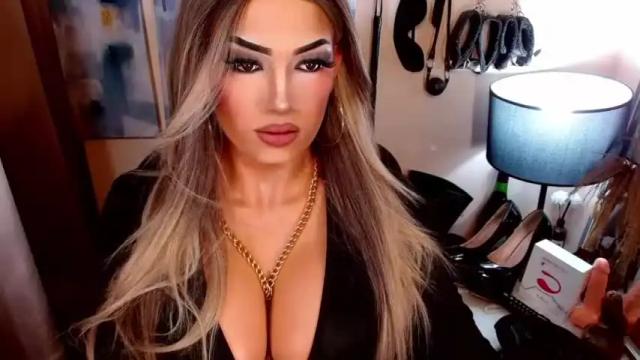 Image 4 of countess_cattaleya Stream on Chaturbate on 18 months ago