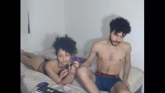 Image 7 of couple_curly Stream on Chaturbate on 16 months ago