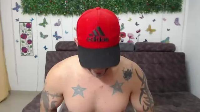 Image 7 of couple_sexandlove Stream on Chaturbate on 12 months ago