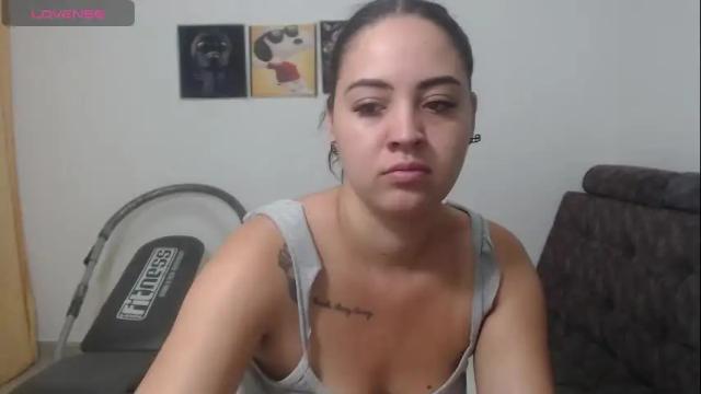 Image 4 of couple_sexandlove Stream on Chaturbate on 1 month ago