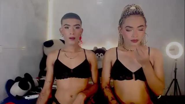 Image 8 of couple_sweet1016 Stream on Chaturbate on 2 months ago