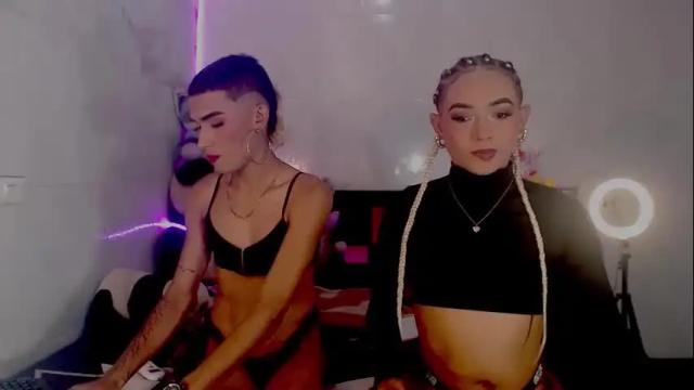 Image 4 of couple_sweet1016 Stream on Chaturbate on 1 month ago