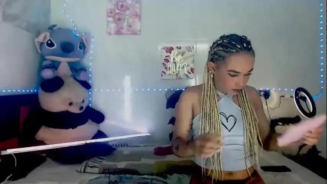 Image 8 of couple_sweet1016 Stream on Chaturbate on 1 month ago