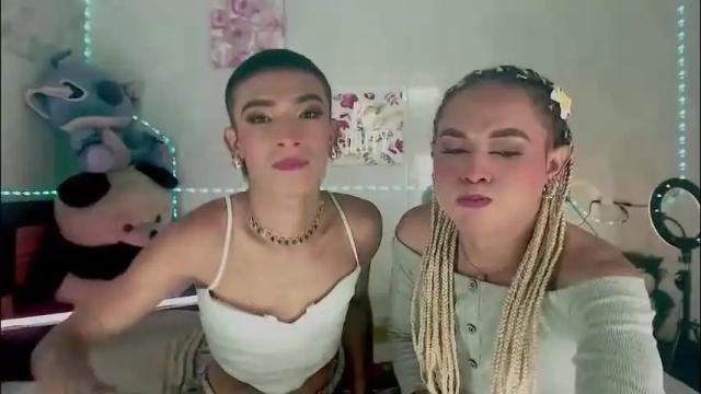 Image 8 of couple_sweet1016 Stream on Chaturbate on 1 month ago