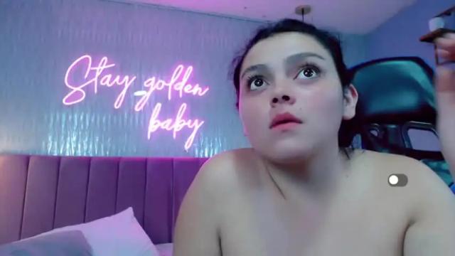 Image 12 of couplehoney_fx Stream on Chaturbate on 16 months ago