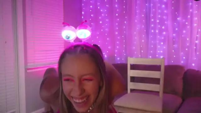 Image 8 of coupleofidiots Stream on Chaturbate on 20 months ago