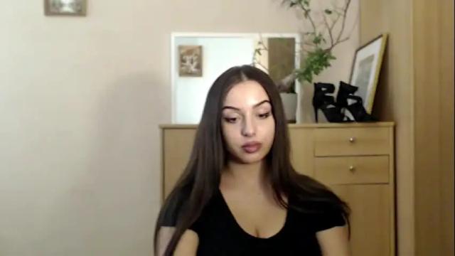 Image 12 of courtney_lux Stream on Chaturbate on 25 days ago