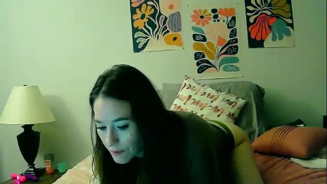 Image 11 of courtscutekitty Stream on Chaturbate on 5 months ago