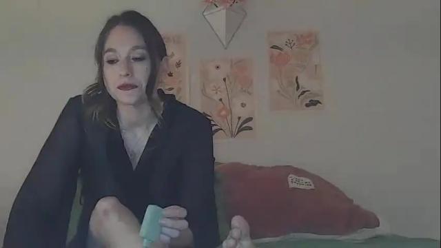 Image 10 of courtscutekitty Stream on Chaturbate on 4 months ago