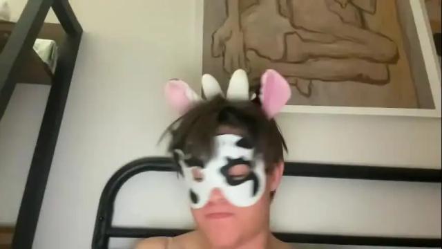 Thumbnail 1, cowessie's Stream at Chaturbate, 17 months ago