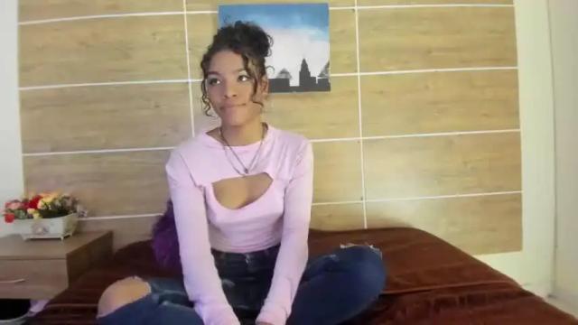 Image 4 of cowmtry_27 Stream on Chaturbate on 17 months ago