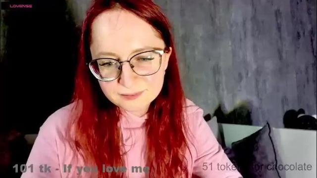 Image 4 of coy_girl_ Stream on Chaturbate on 1 month ago