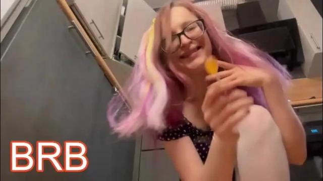 Image 3 of coy_girl_ Stream on Chaturbate on 1 month ago