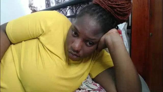 Image 2 of cozy_dion Stream on Chaturbate on 1 month ago