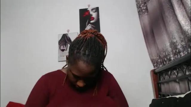 Image 3 of cozy_dion Stream on Chaturbate on 27 days ago