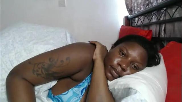 Image 4 of cozy_dion Stream on Chaturbate on 16 hours ago