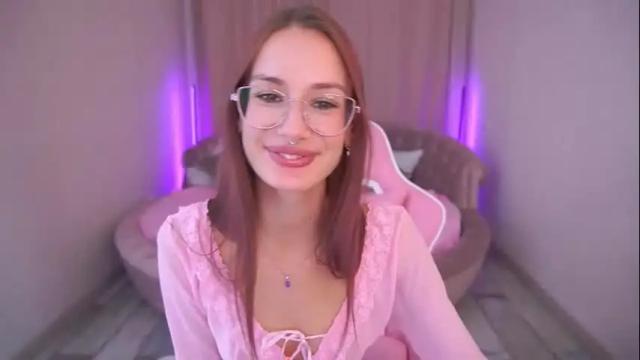 Image 11 of cozymell Stream on Chaturbate on 1 month ago